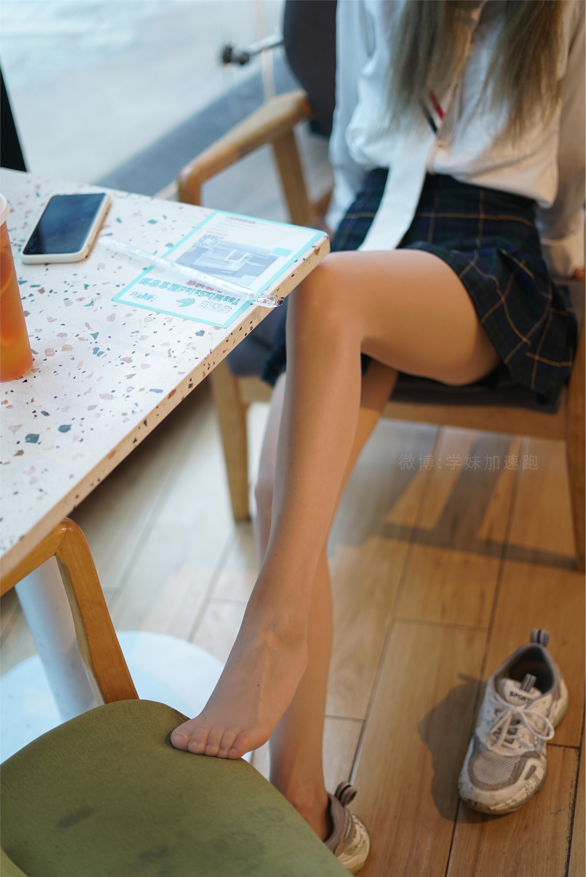 学妹加速跑 XM052《清纯学院风，性感天鹅绒-敏儿》